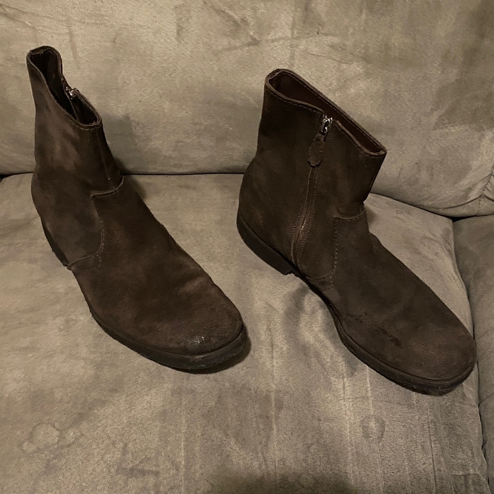 Prada vintage Dark suede Brown zip in Boots